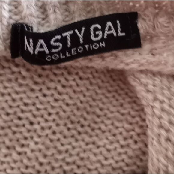 NASTY GAL CREAM/BEIGE SWEATER SZ.M EUC - Picture 5 of 8